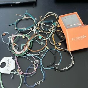 Puravida bracelets